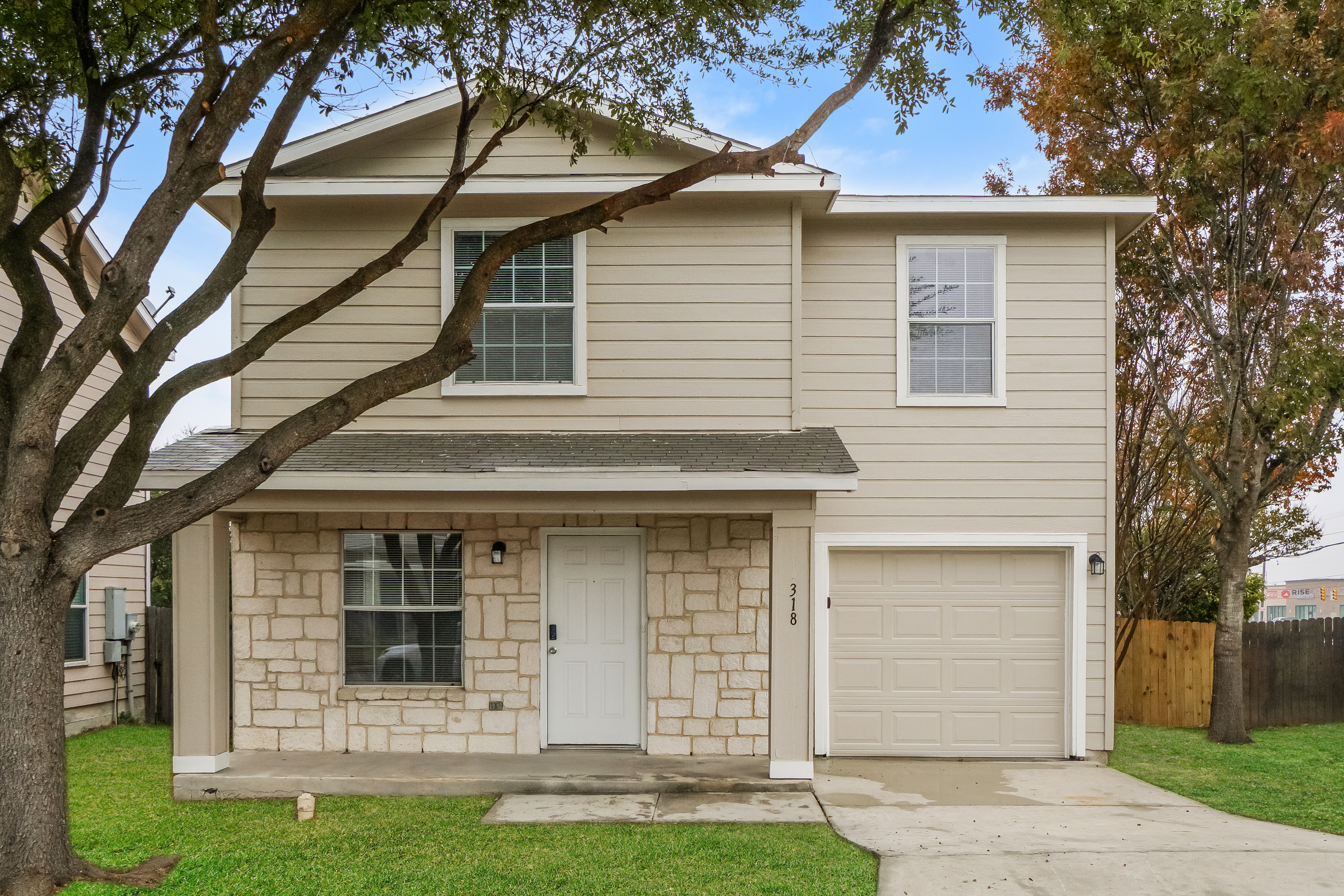 318 QUINCE FLOWER San Antonio, TX 78253